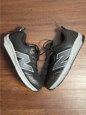 New Balance Men's Evolve Alloy Toe Work Shoes